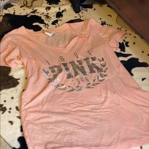 Victoria’s Secret Pink vneck tee
